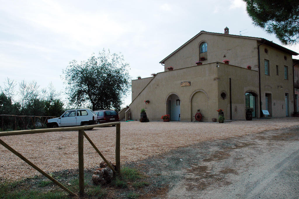 Agriturismo L'Olmo San Gimignano Exterior foto